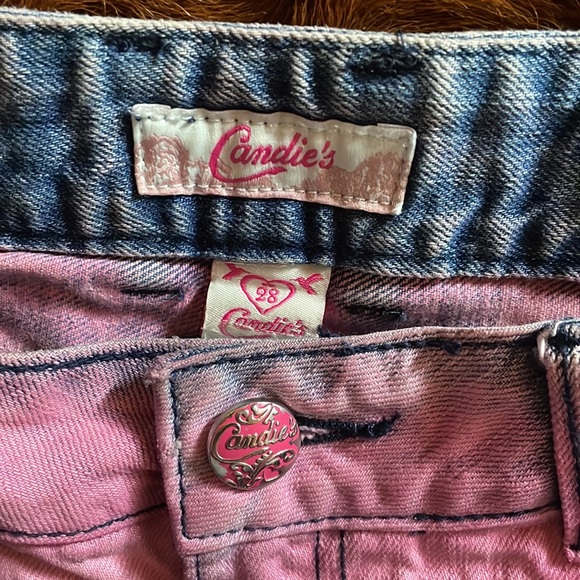 Candie’s Ombré Denim Shorts - Picture 6 of 11